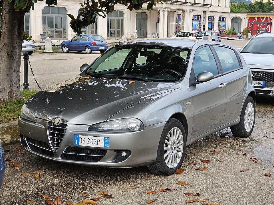 Alfa Romeo 147 937