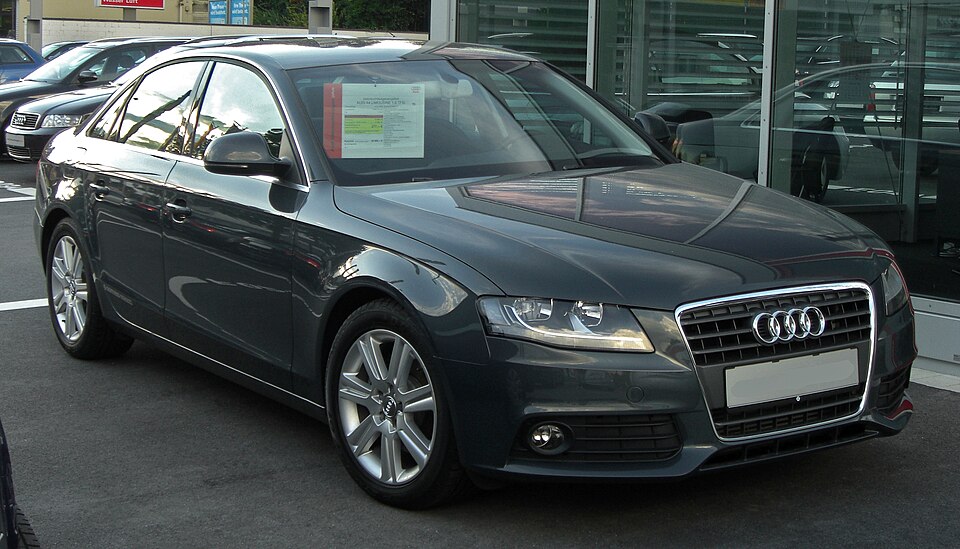 Audi A4 B8