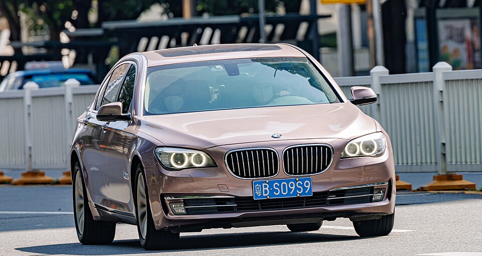 BMW 7 Series F01