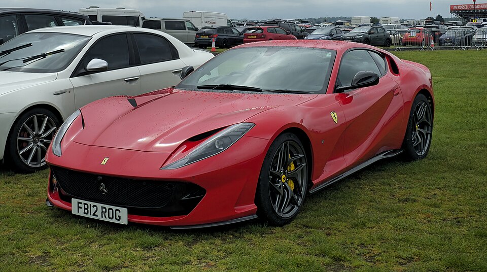 Ferrari 812 812 Superfast / GTS