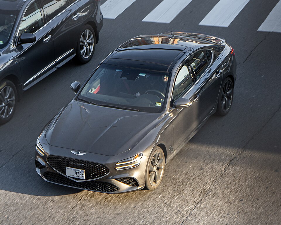 Genesis G70