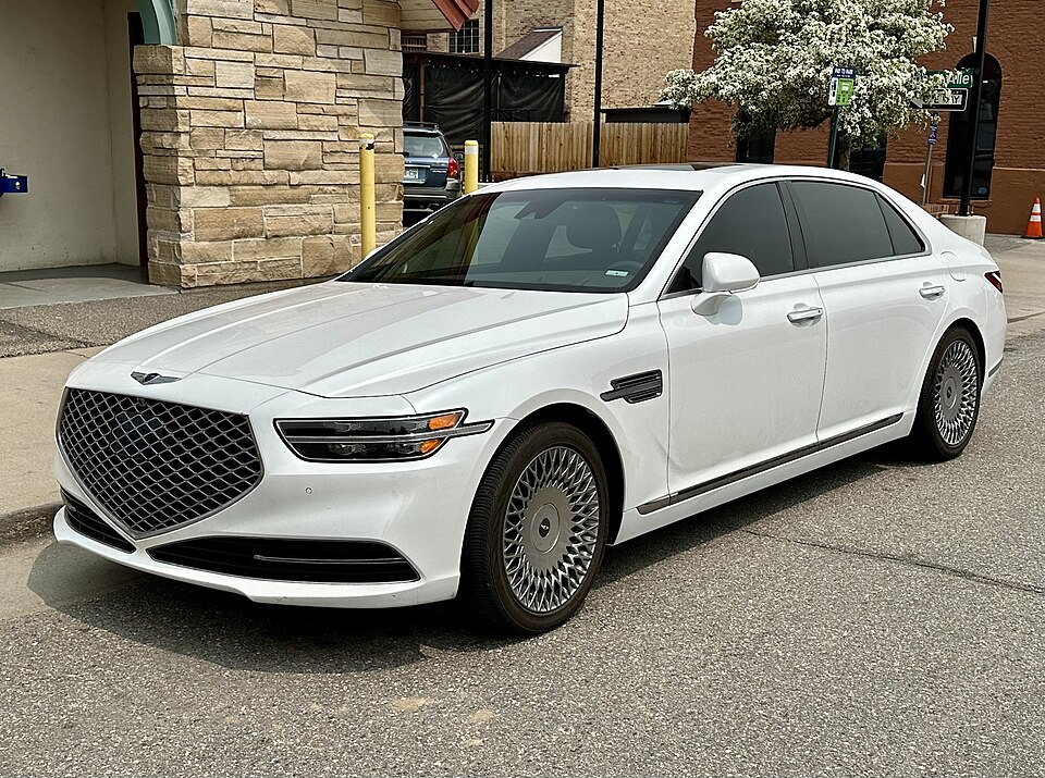 Genesis G90 HI
