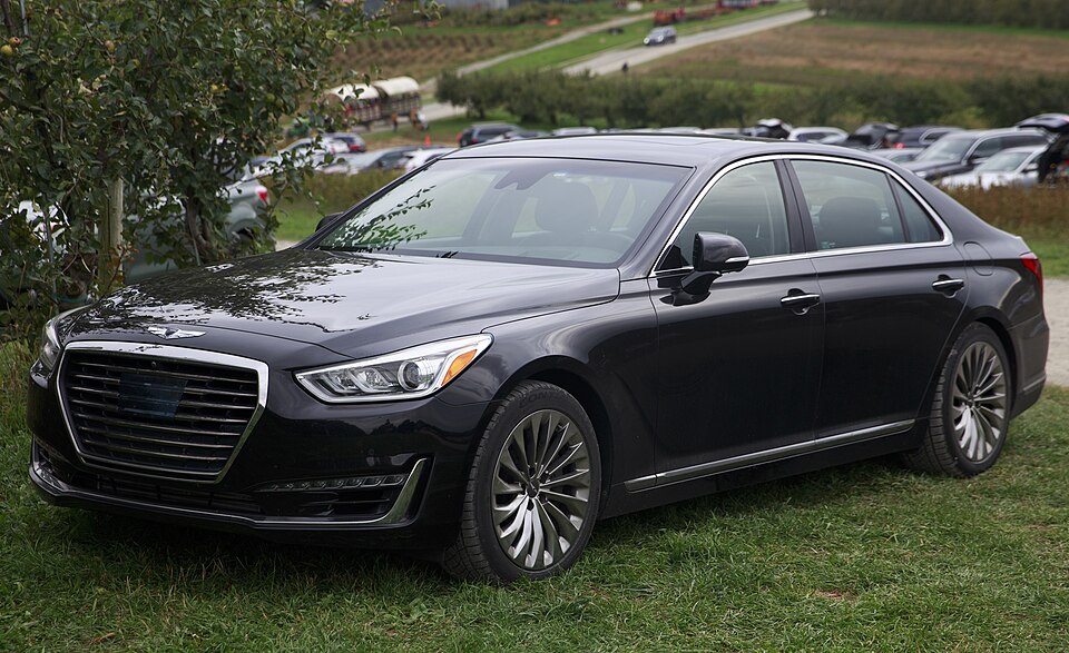 Genesis G90