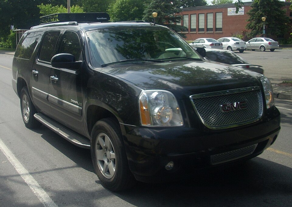 GMC Yukon XL GMT900