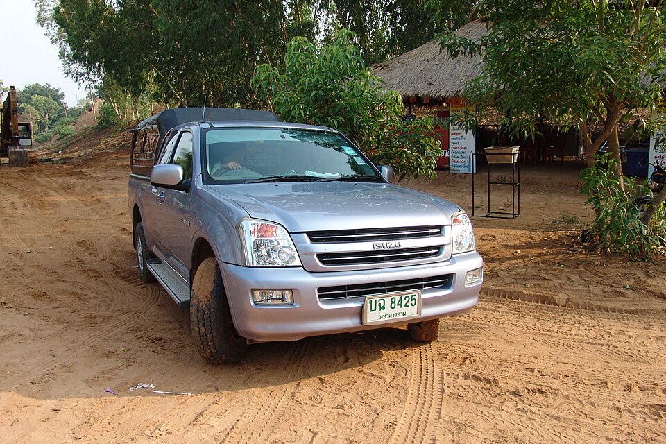 Isuzu D-Max 1st gen