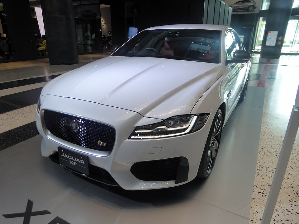 Jaguar XF