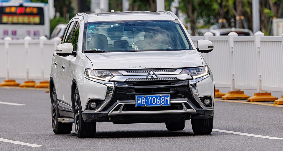Mitsubishi Outlander GF