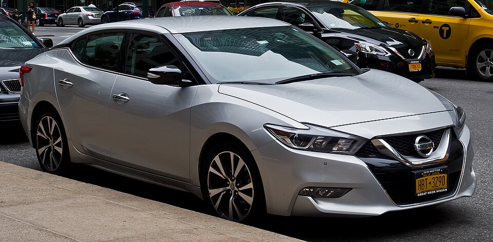 Nissan Maxima A36