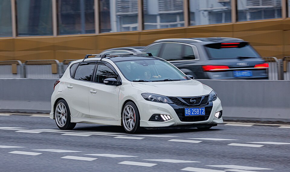 Nissan Tiida