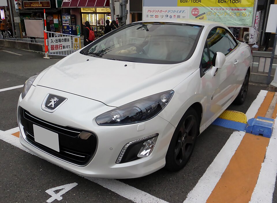 Peugeot 308 T7