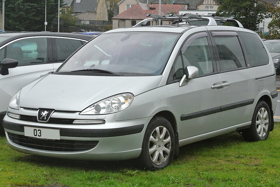 Peugeot 807 1st gen