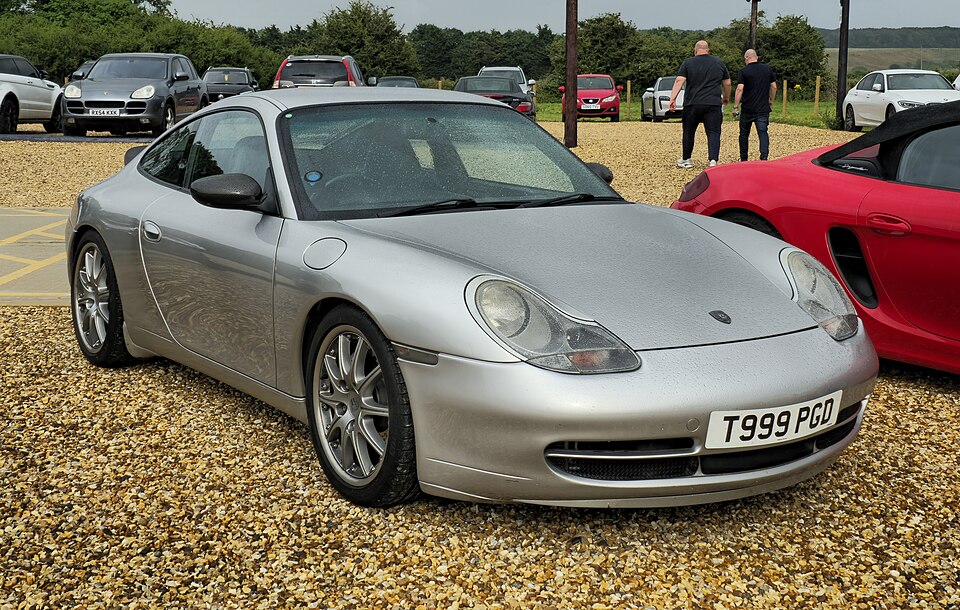 Porsche 911 996
