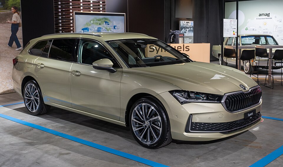 Skoda Superb Mk4