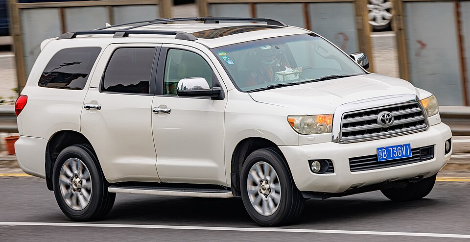 Toyota Sequoia XK60