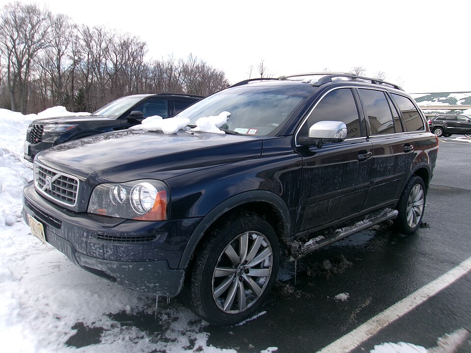 Volvo XC90 P2